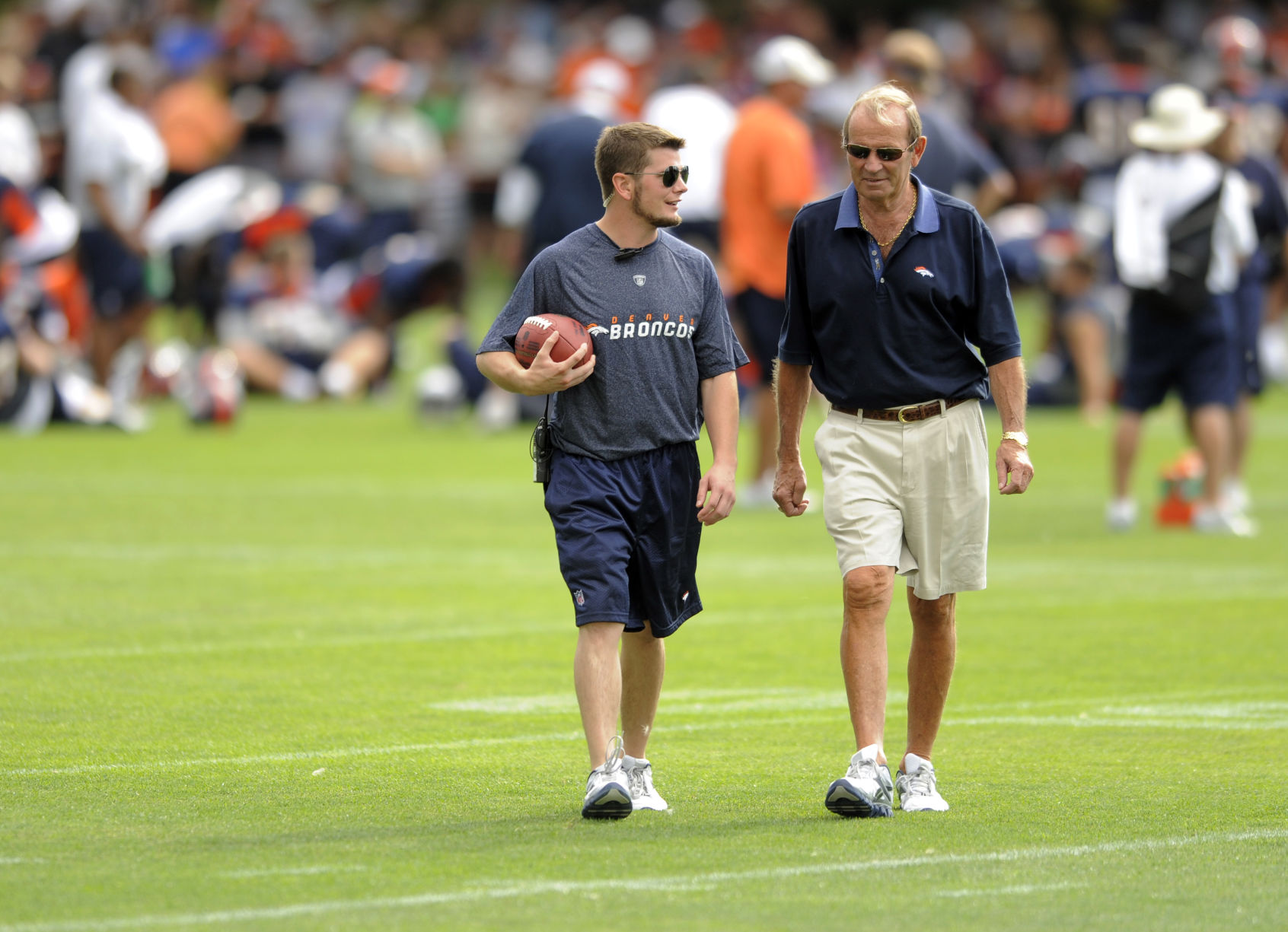 Pat Bowlen, John Bowlen